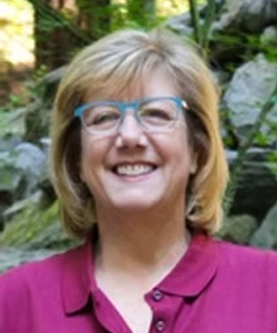 Juli Peterson-Lee